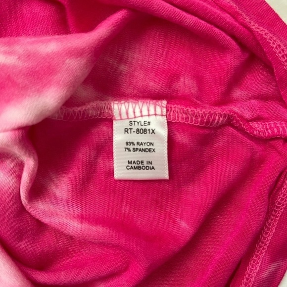 Zenana Outfitters Pink Tie Dye Round Neck Short Sleeve Top Plus Size 2X - Picture 4 of 4